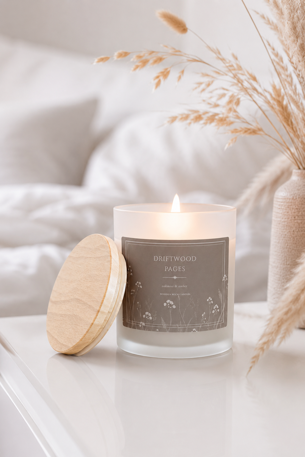 Oakmoss & Amber Candle – Driftwood Pages Oakmoss & Amber Candle – Driftwood Pages